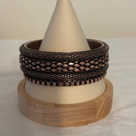 Two (2) Bronze Bangles (size 8) for any occasion - Picture 8 of 14